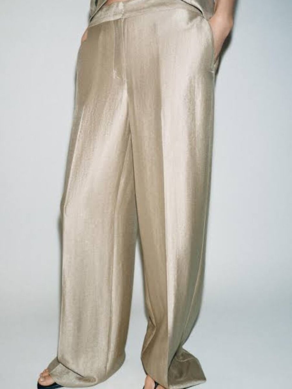 Zara High-Waisted Straight Leg Pant Soft Gold NWT Size S - Picture 2 of 5